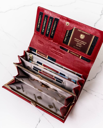 Damen Geldbörse aus Lackleder – Peterson