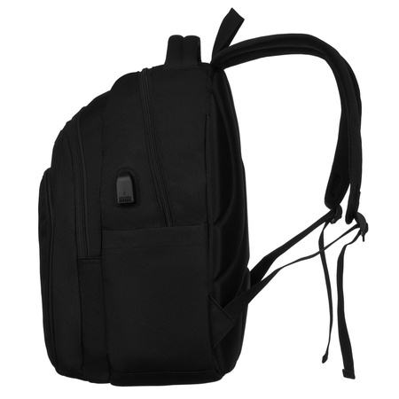 Schulrucksack in Schwarz mit USB-Anschluss – Peterson