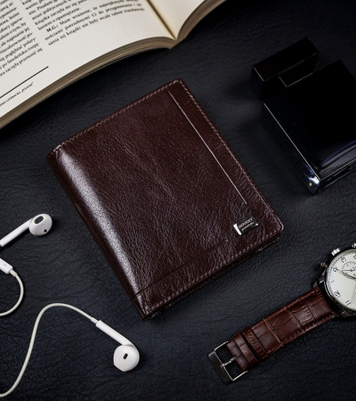 Geräumige Herren Geldbörse aus glattem Echtleder – Rovicky