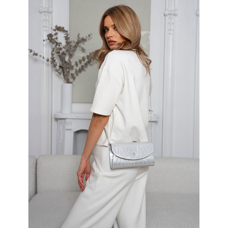 Silberne Damen Clutch aus Öko-Leder mit Magnetverschluss – Rovicky