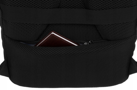 Geräumiger Laptop-Rucksack mit USB-Anschluss – Peterson