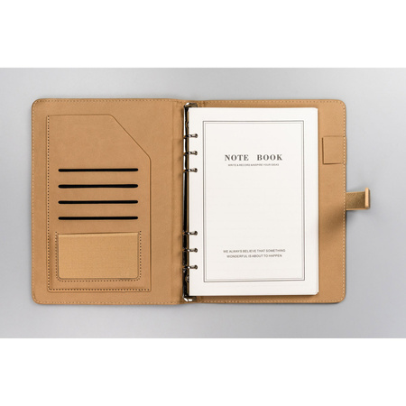 Notizbuch A5 mit Linien und Magnetverschluss – Peterson