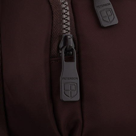 Bordeauxfarbene Damen-Umhängetasche aus Polyester, aufgehängt an einem breiten Gürtel, zweifächrig – Peterson