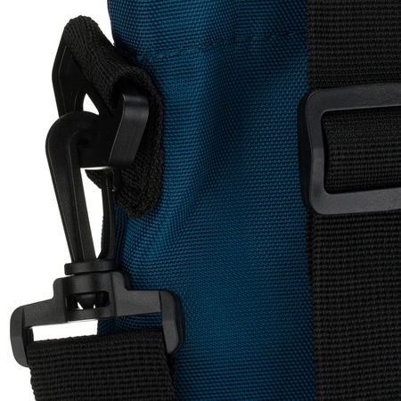 Türkisfarbene Damen-Shopper-Tasche mit bequemen Griffen und einem abnehmbaren Gürtel, mit Reißverschluss zu schließen - Peterson