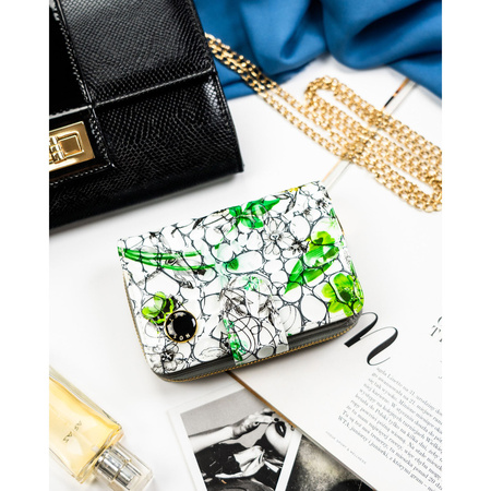 Geräumige, grüne Damen Geldbörse aus Leder mit RFID-Schutz – Peterson