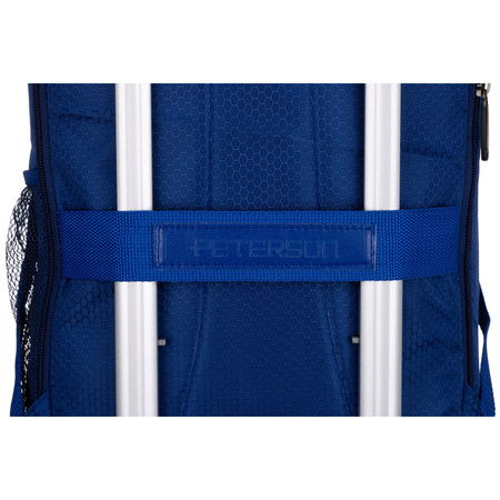 Dunkelblauer Rucksack aus Polyester mit atmungsaktiven Schultergurten ausgestattet – Peterson