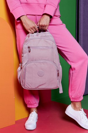 Geräumiger Damen Rucksack aus Nylon – Peterson