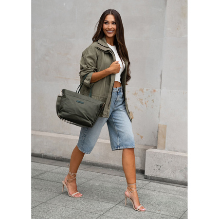 Grüne Damen-Shopper aus Nylon, ein Hauptfach mit abnehmbarem, verstellbarem Gürtel – Peterson