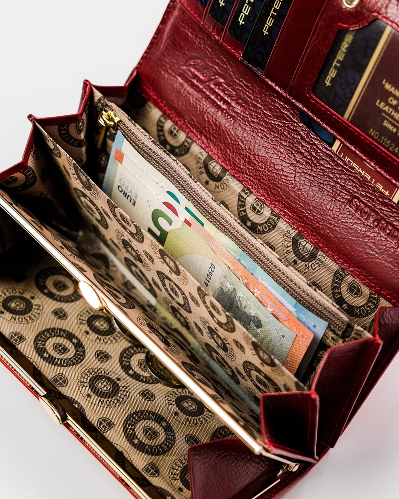 Große Damen Geldbörse aus Lackleder mit Animal-Print – Peterson – Bild 8