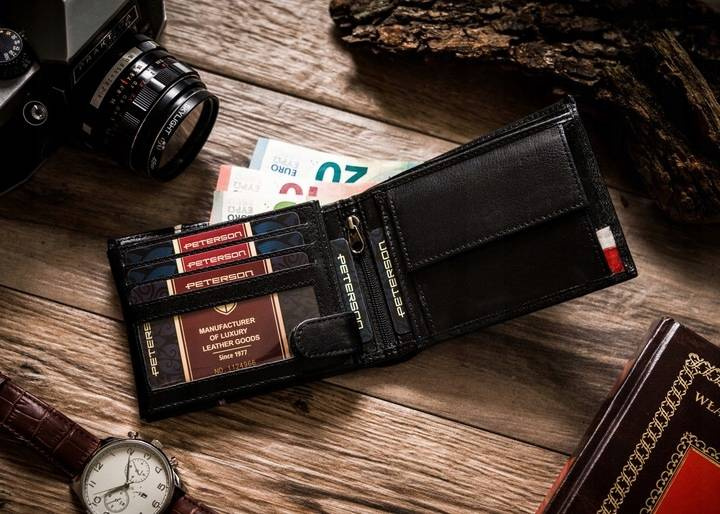 Geschenkset: Herren-Geldbörse aus Leder und Aluminium-Kartenetui — Peterson – Bild 4