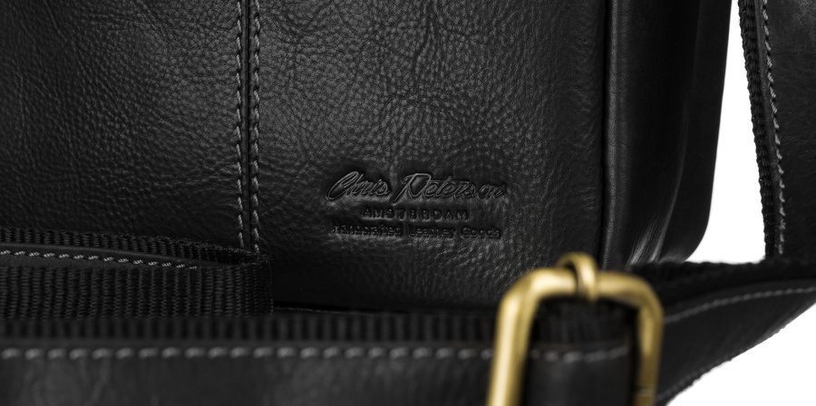 Geräumige Leder Herrentasche mit Fächern – Peterson – Bild 3