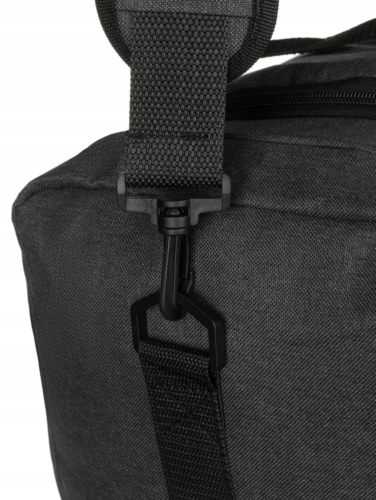 Geräumige Sport- und Reisetasche aus Polyester – Rovicky – Bild 3