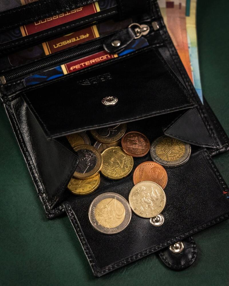 Geschenkset: Herren Geldbörse aus Leder und Schlüsselanhänger – Peterson – Bild 11