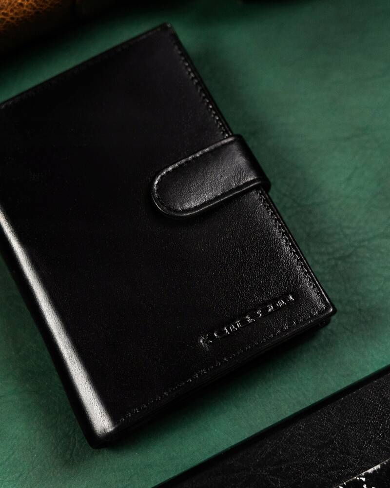 Geschenkset: Herren Geldbörse aus Leder und Schlüsselanhänger – Peterson – Bild 4