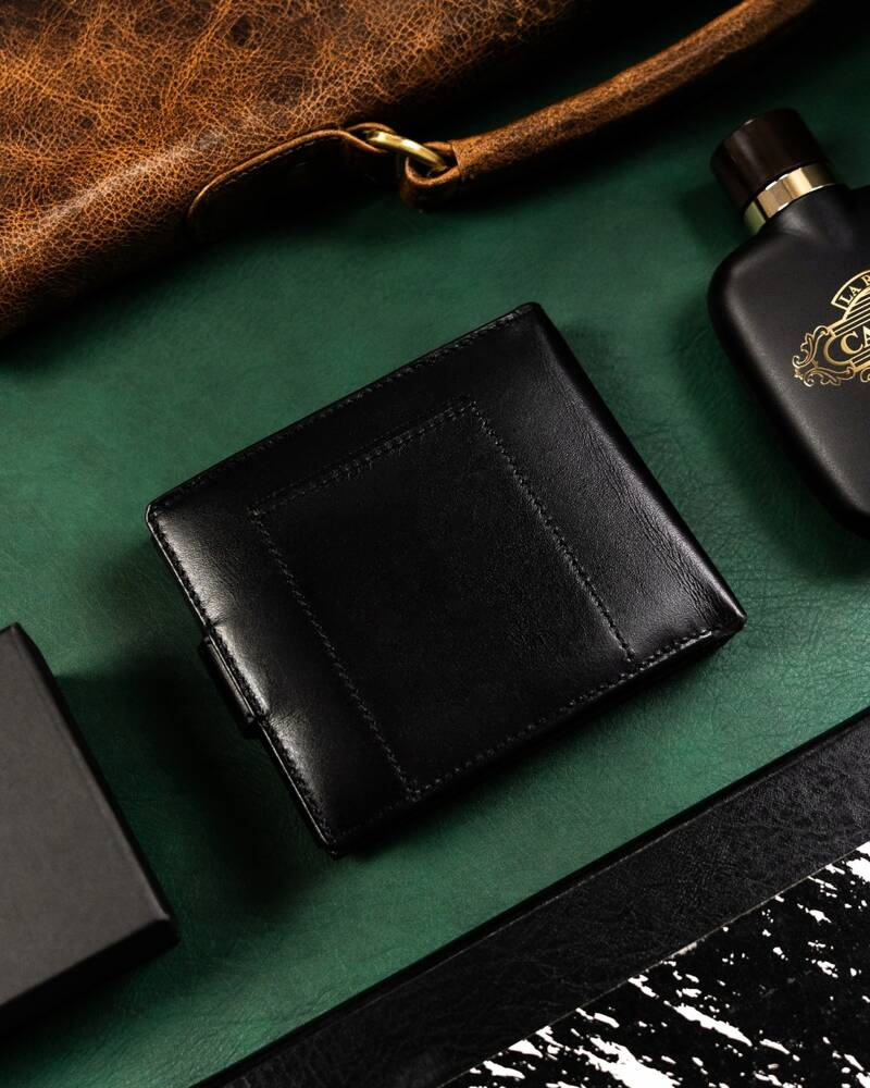 Geschenkset: Herren Geldbörse aus Leder und Schlüsselanhänger – Peterson – Bild 4