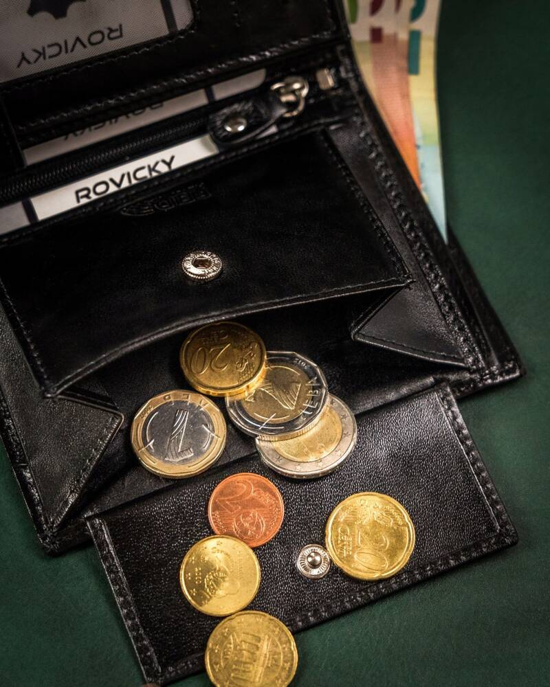 Geschenkset: elegante Herren Geldbörse aus Leder und Schlüsselanhänger – Rovicky – Bild 12
