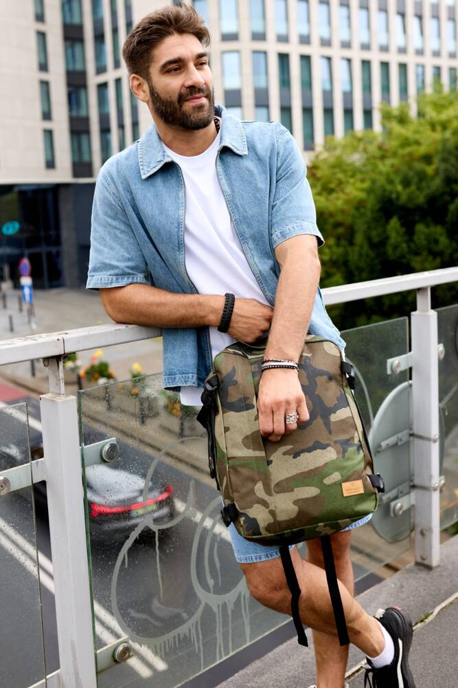 Großer Reiserucksack aus Polyester – Rovicky – Bild 5