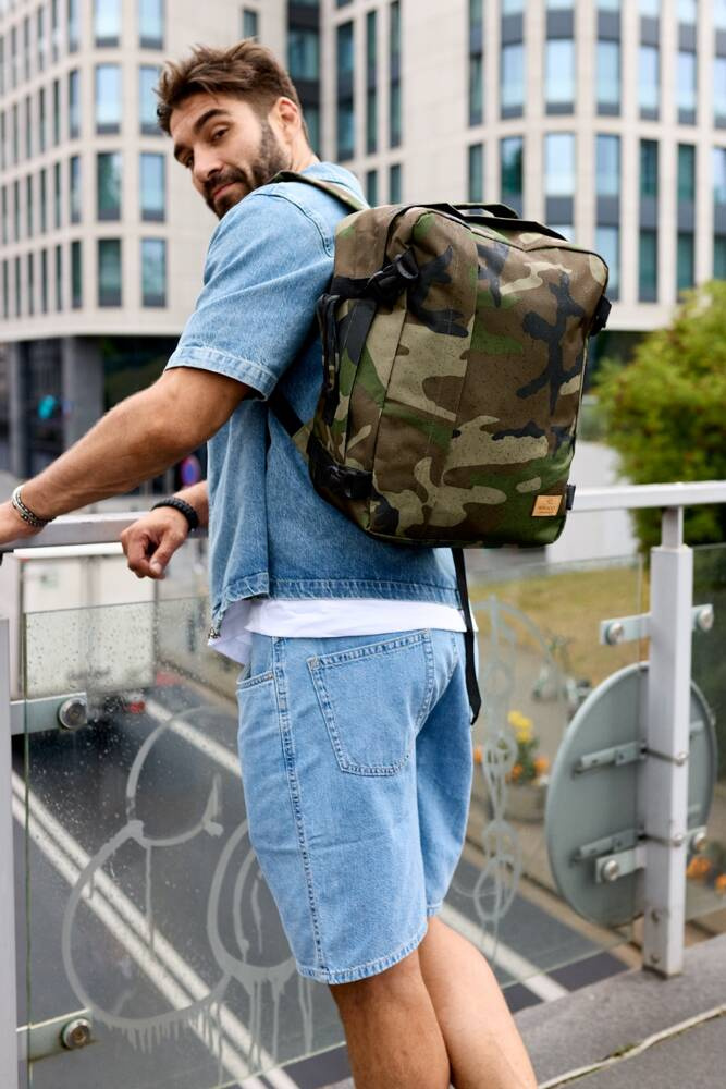 Großer Reiserucksack aus Polyester – Rovicky – Bild 2