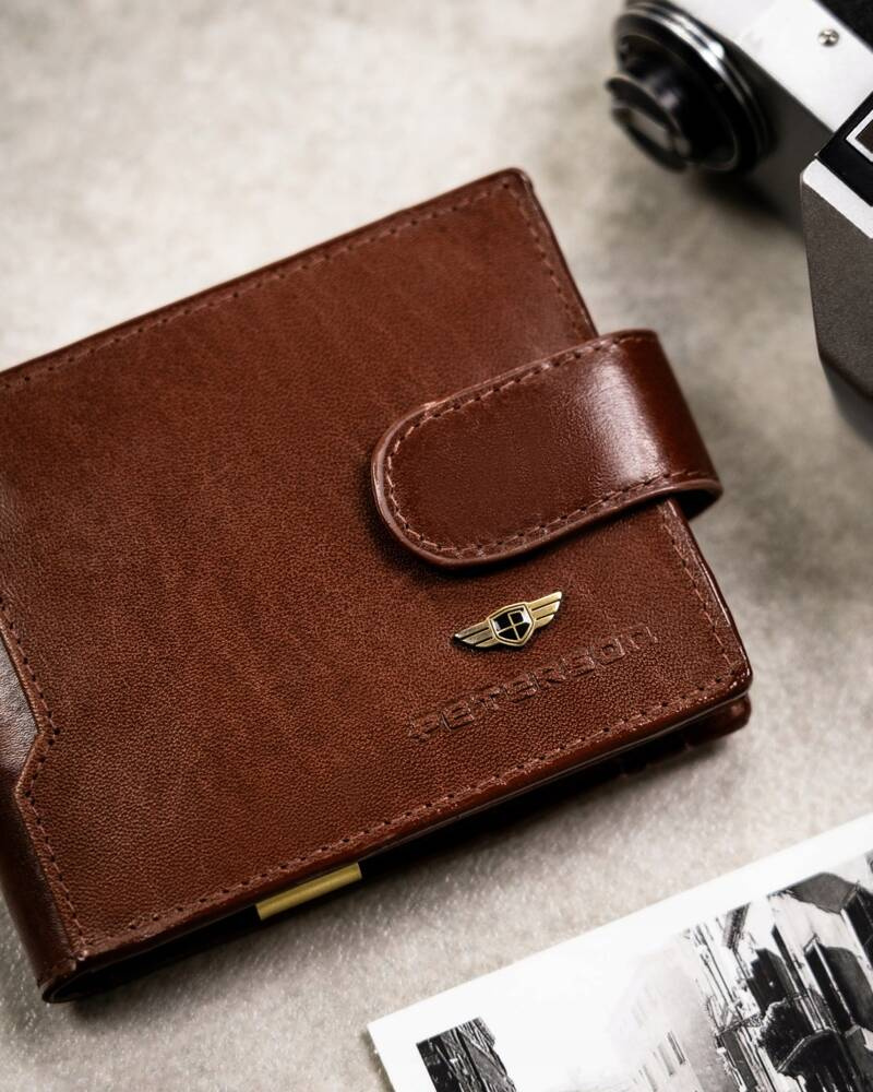 Geschenkset: Herren Geldbörse aus Leder, Etui und Schlüsselanhänger – Peterson – Bild 3