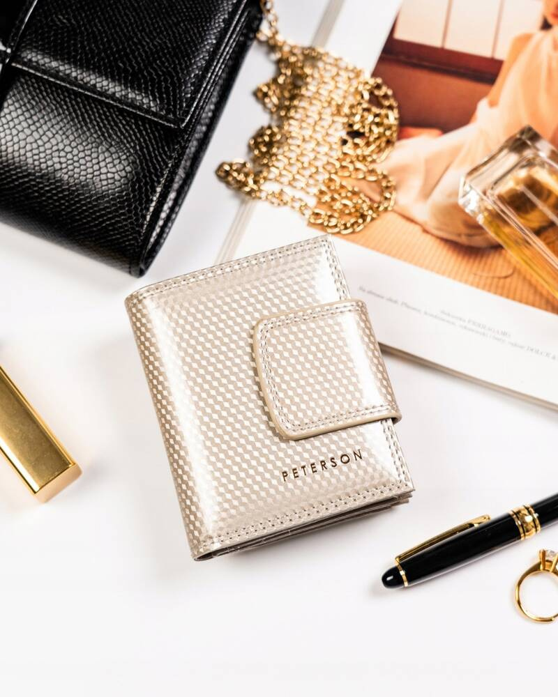 Kleine Damen Geldbörse aus Leder mit Druckknopf – Peterson – Bild 6