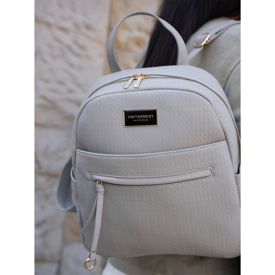 Städtischer, geräumiger Damen Rucksack aus Öko-Leder – Peterson – Bild 6