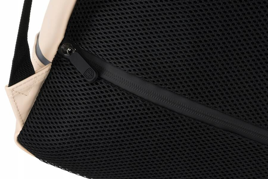 Robuster City Rucksack aus Synthetikmaterial mit Etui im Set – Peterson – Bild 6