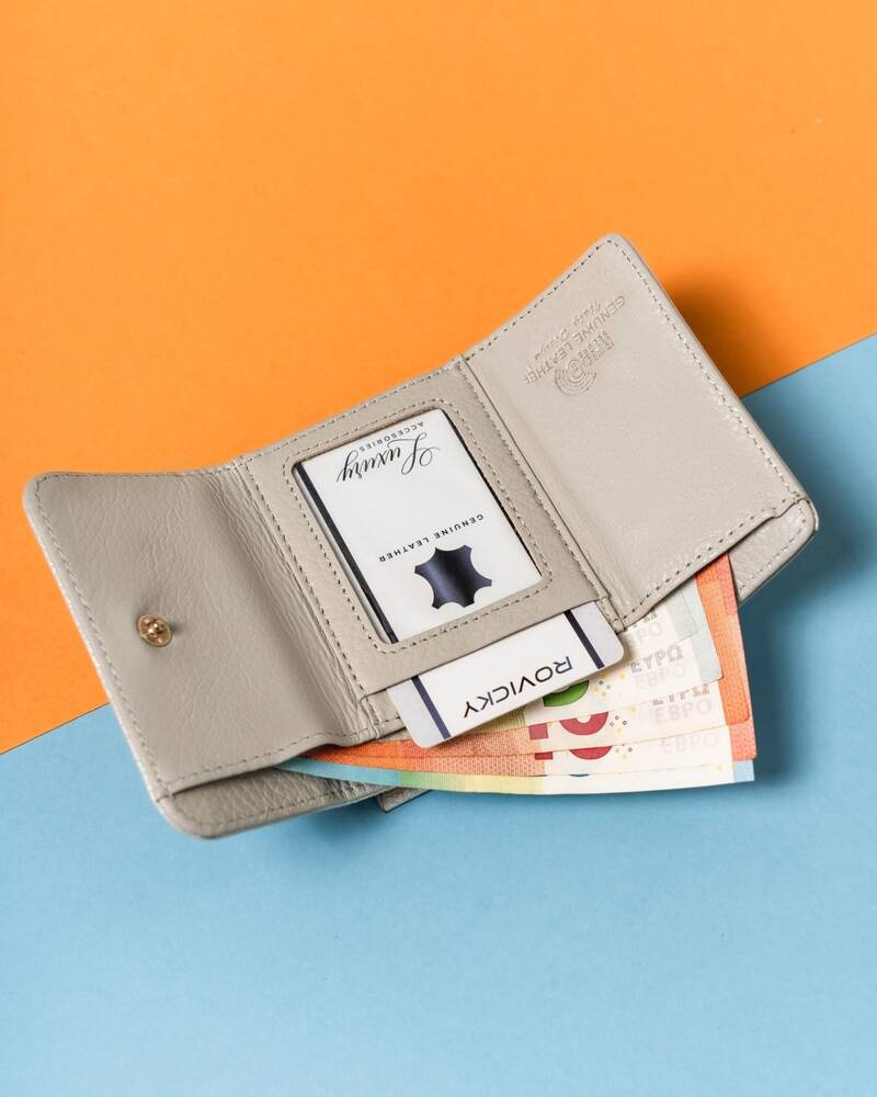 Kleine Damen Portemonnaie mit Druckknopf und Bügelverschluss – Lorenti – Bild 6