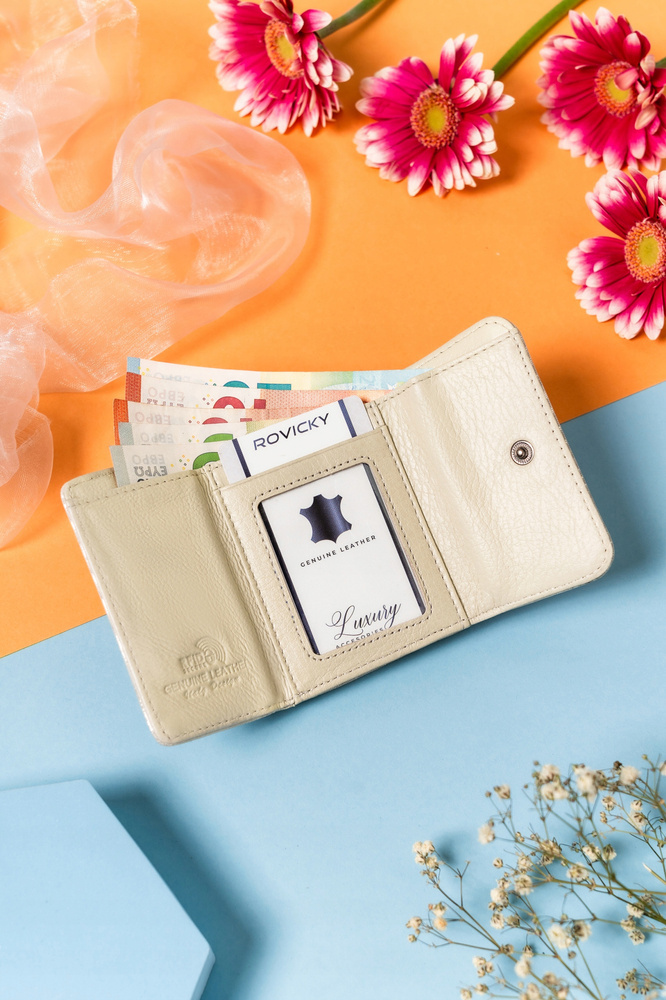Elegante, kleine Damen Geldbörse mit Bügel- und Druckknopf – Lorenti – Bild 5