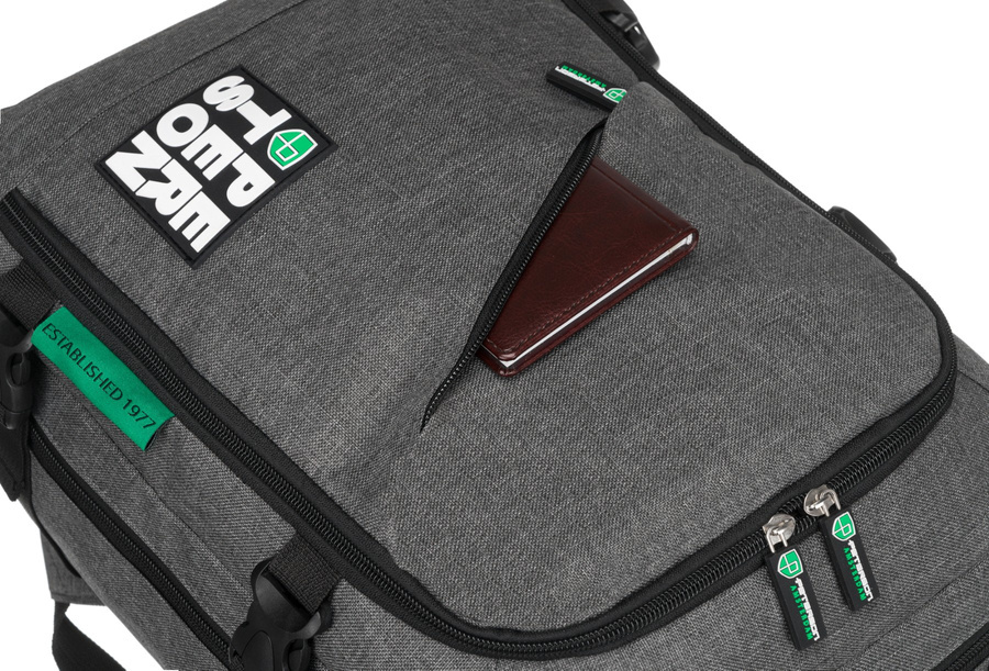 Wasserfester Reiserucksack mit Laptopfach aus Polyester – Peterson – Bild 5
