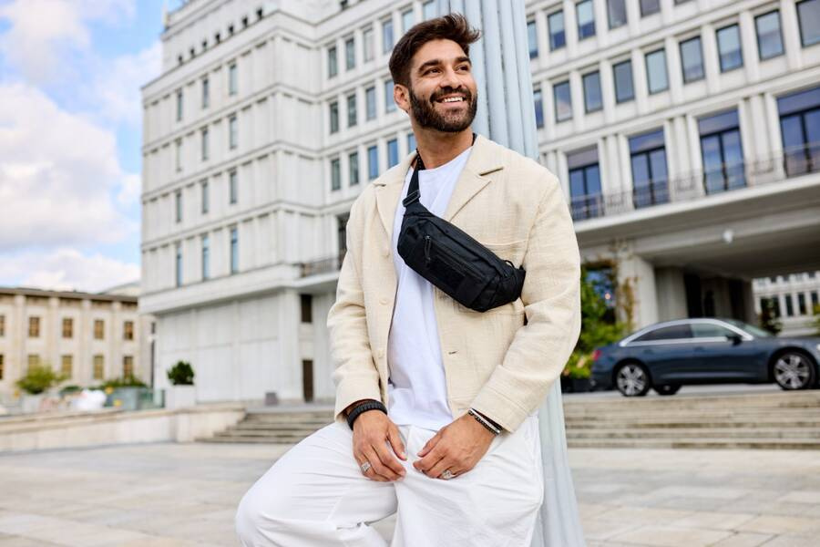 Geräumige, sportliche Hüfttasche für Herren aus Polyester – Rovicky – Bild 8