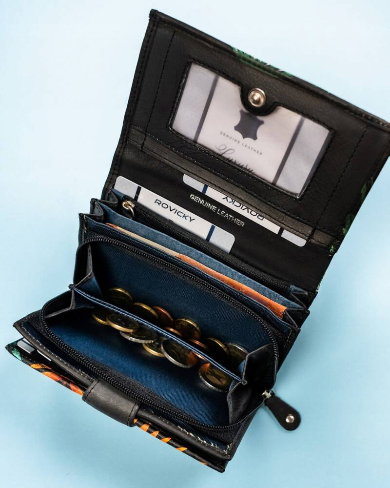 Geräumige Damen Geldbörse aus Leder mit Druckknopf – Rovicky – Bild 11