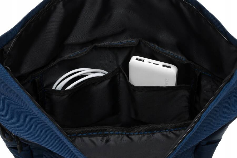 Großer, dunkelblauer City-Rucksack aus Polyester mit Laptopfach – Peterson – Bild 10
