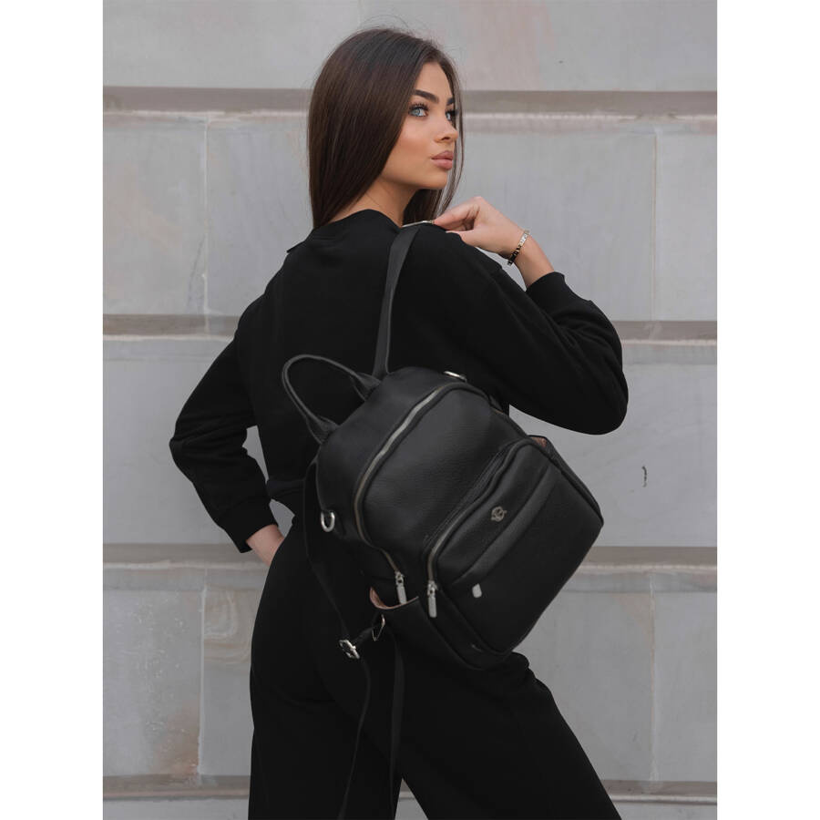 Damen-Rucksack mit Taschen in Schwarz – Rovicky – Bild 5