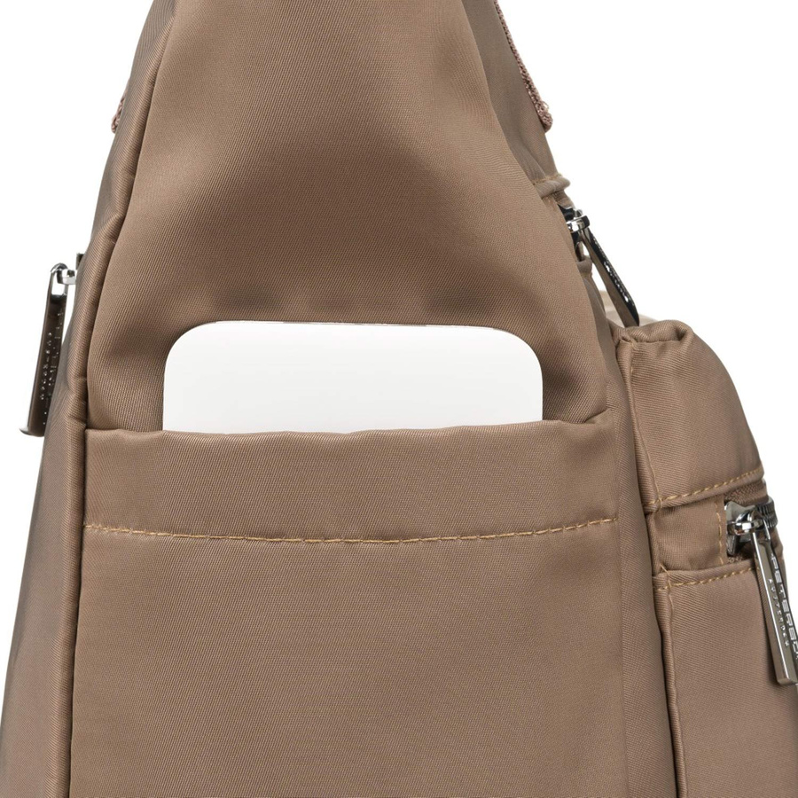 Nylon Damen Tasche in Beige mit silbernen Beschlägen – Peterson – Bild 7