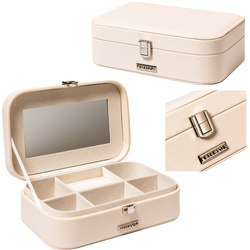 Geräumige Schmuckschatulle in Beige – Peterson