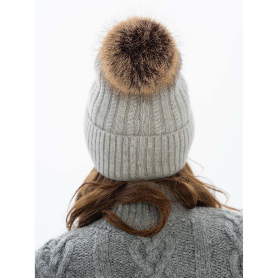 Graue Damen Mütze mit Bommel für den Winter – Peterson – Bild 8