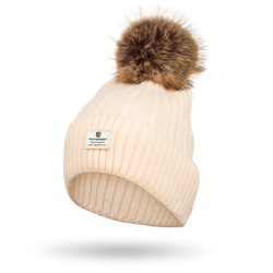 Beige Damen Mütze mit Bommel im Rippstrick – Peterson