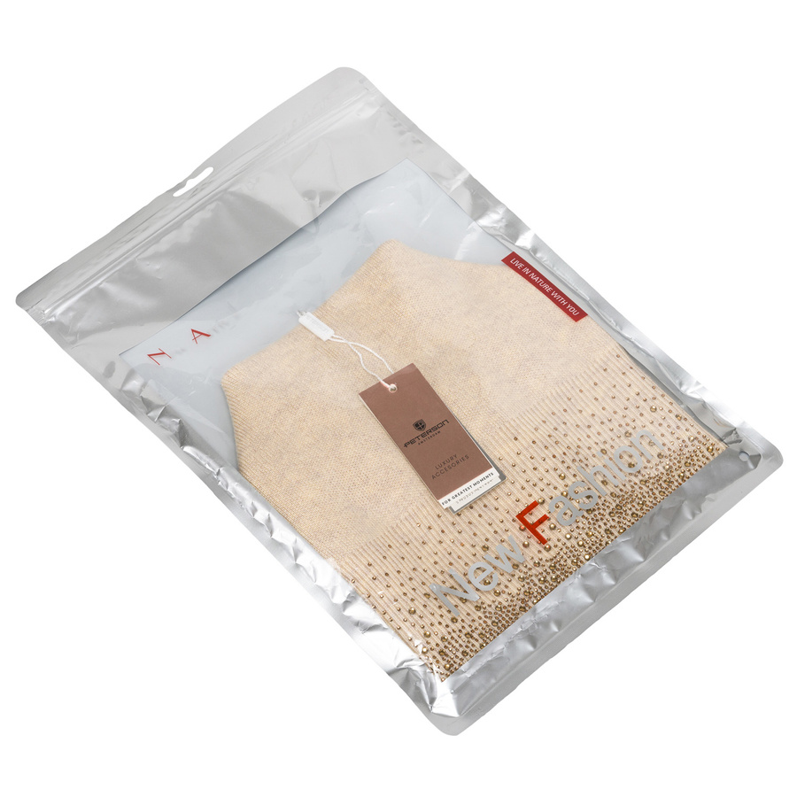 Beanie Mütze mit Kristallen in Beige – Peterson – Bild 11