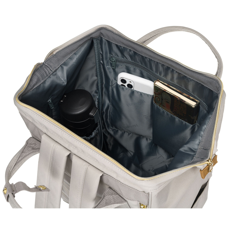 Beiger Rucksack mit USB-Anschluss für 13,3” Laptop – Himawari – Bild 8