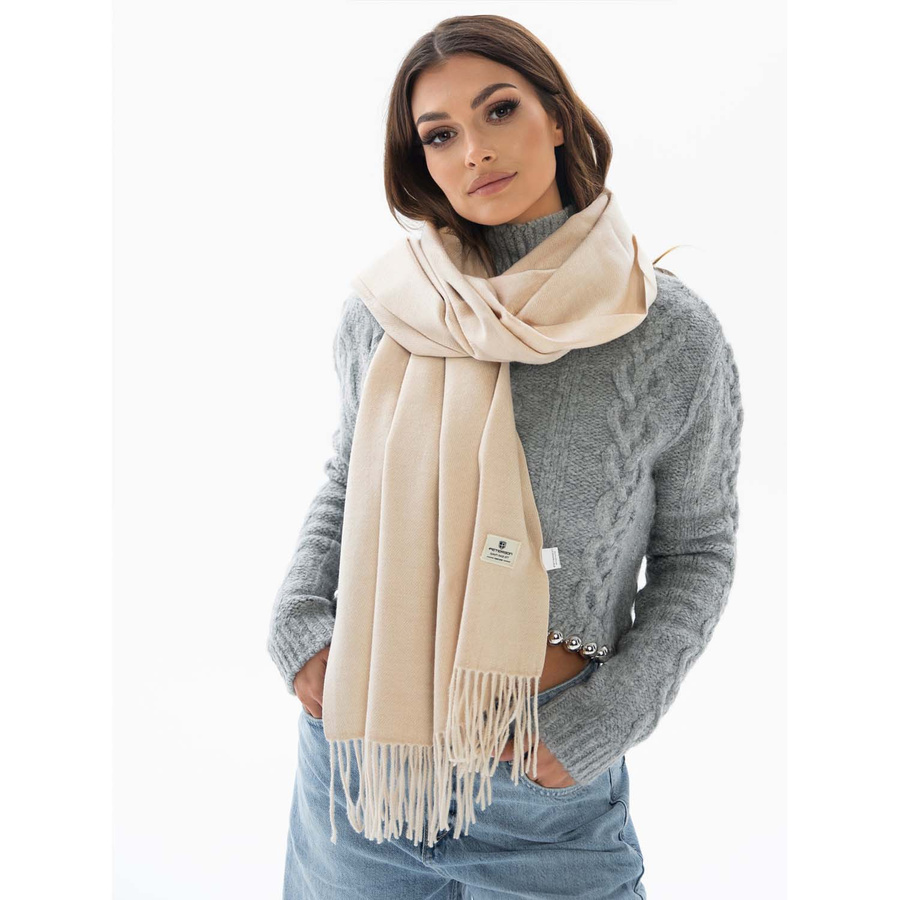 Eleganter Schal mit Fransen in Beige – Peterson – Bild 3