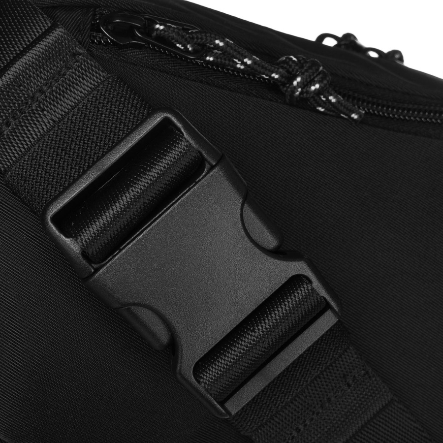 Geräumige Herren Gürteltasche aus Polyester in Schwarz mit Zipper – Peterson – Bild 12
