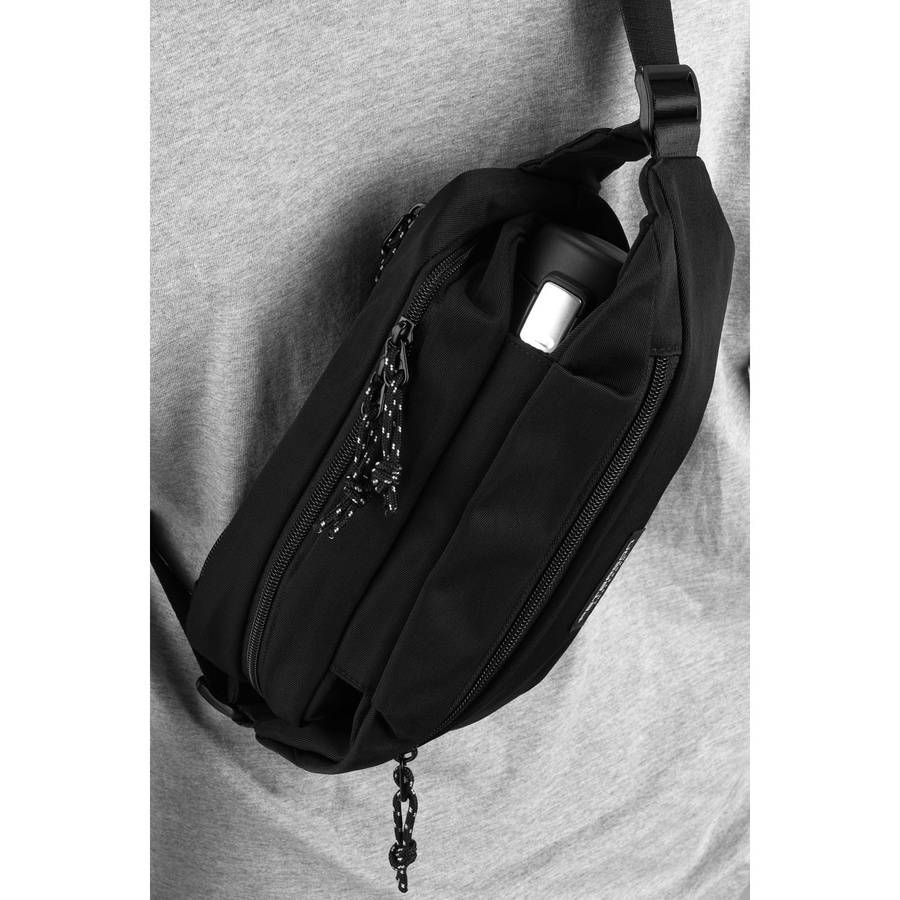 Geräumige Herren Gürteltasche aus Polyester in Schwarz mit Zipper – Peterson – Bild 11