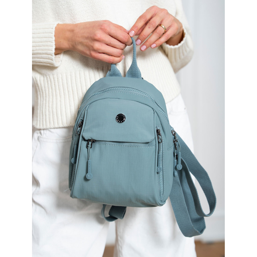 Kleiner Damen-Rucksack aus Polyester in Blau mit Reißverschlusstaschen – Peterson – Bild 4