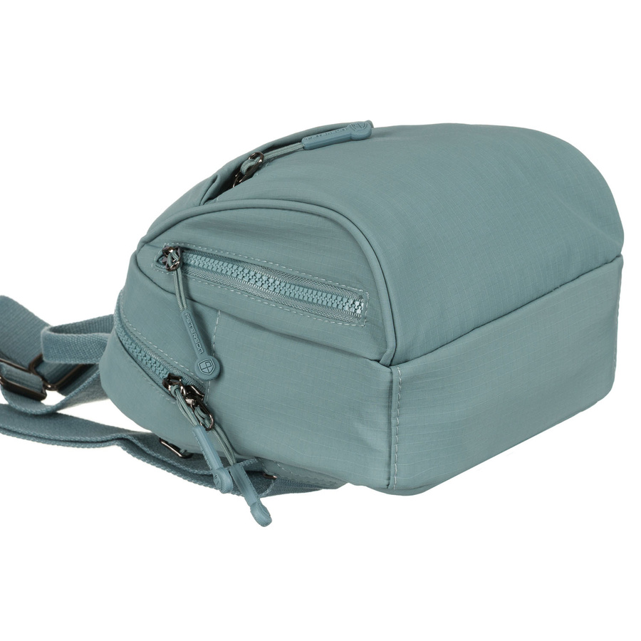 Kleiner Damen-Rucksack aus Polyester in Blau mit Reißverschlusstaschen – Peterson – Bild 12