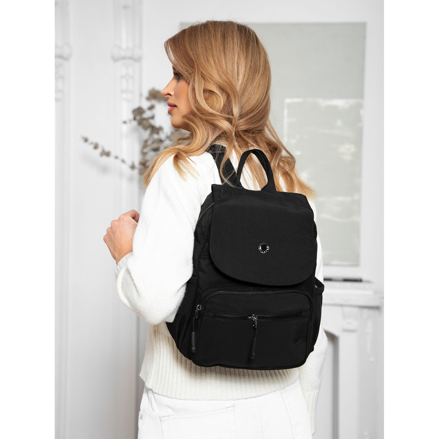 Modischer Damen Rucksack aus Polyester in Schwarz – Peterson – Bild 2