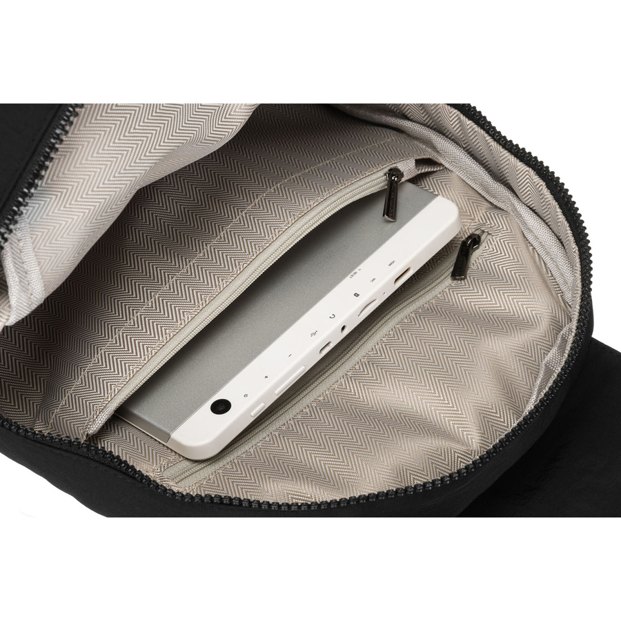 Modischer Damen Rucksack aus Polyester in Schwarz – Peterson – Bild 13