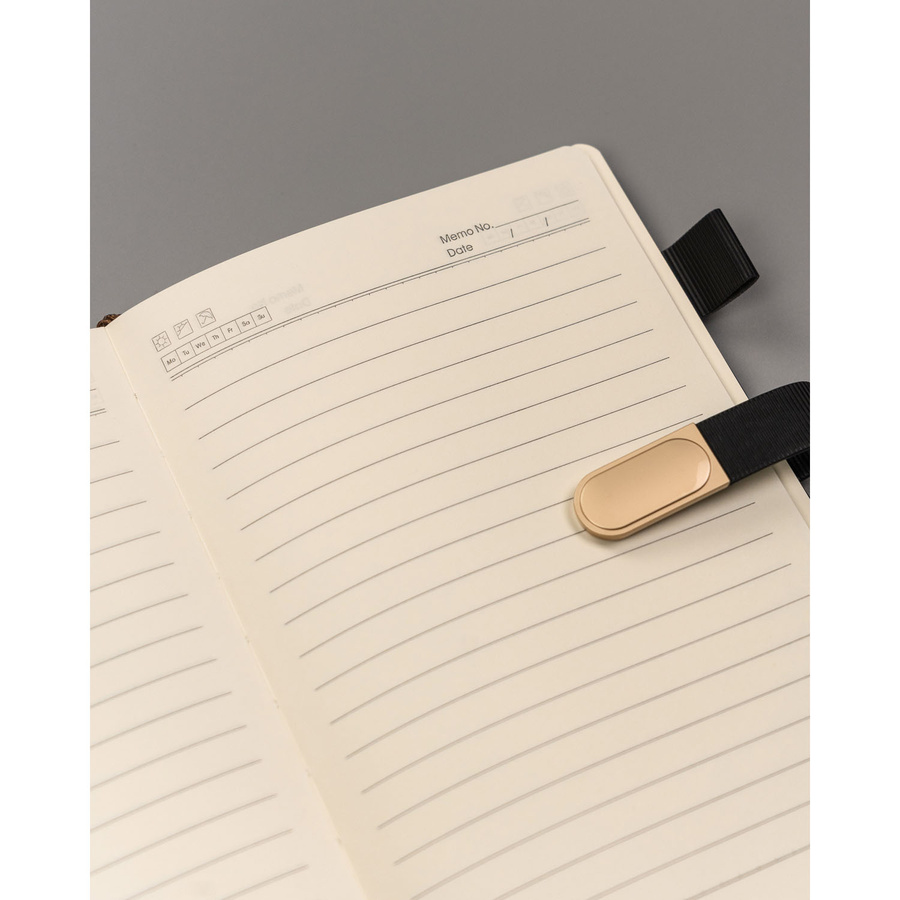 Geschenkset: Schwarzes, elegantes A5-Linien-Notizbuch mit schwarzem Kugelschreiber – Peterson – Bild 10