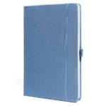 Hellblaues Notizbuch A5 mit Linien und Gummiband – Peterson
