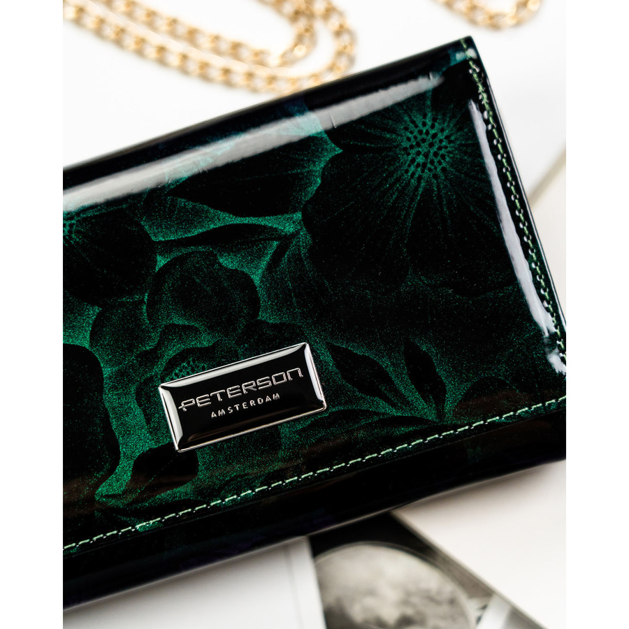 Lackierte grüne Damen Geldbörse mit Blumenmotiv aus echtem und Öko-Leder – Peterson – Bild 4