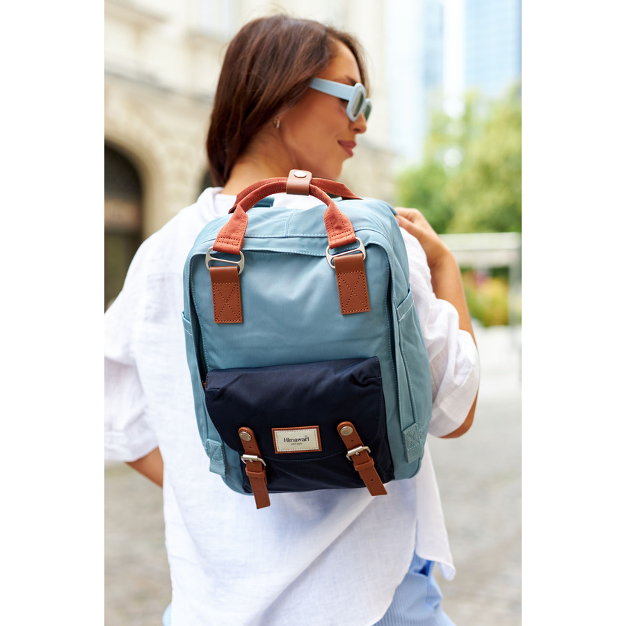 Städtischer Rucksack in Hellblau mit Laptopfach – Himawari – Bild 5